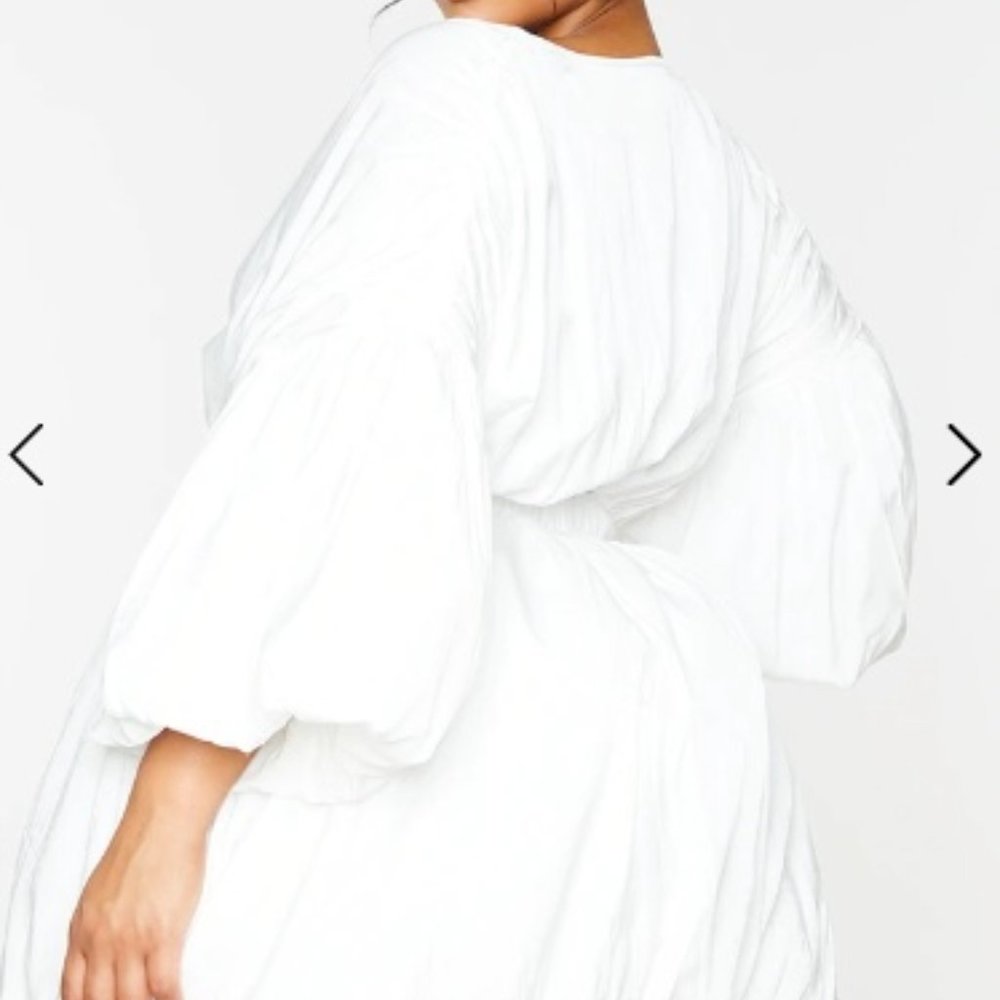 Plus White Puff Sleeve Puffball Hem Dress